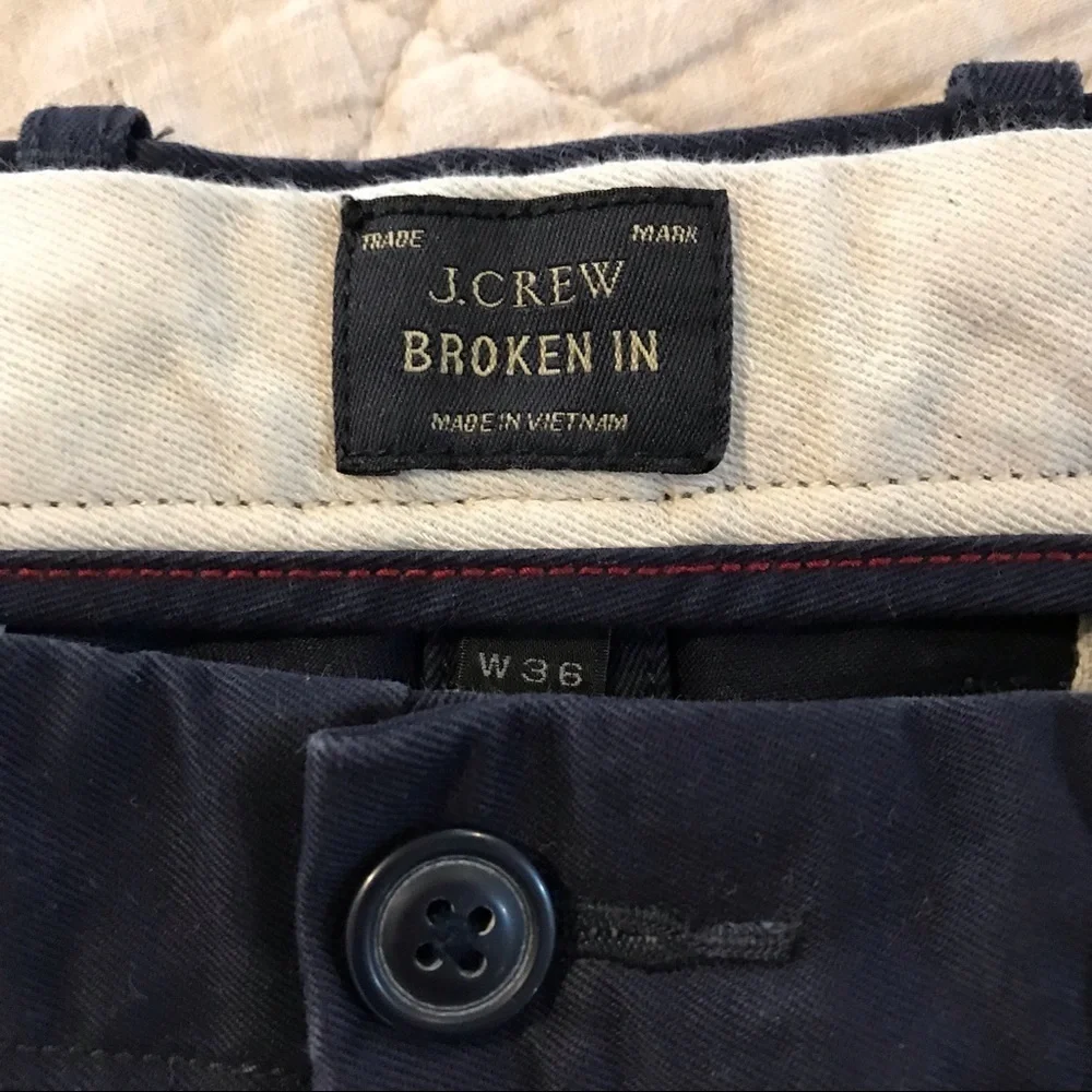 🚤J CREW Navy Blue Khakis